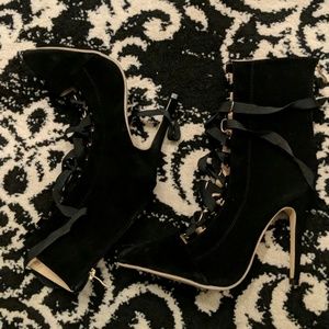 High heel lace up zipper back shoes